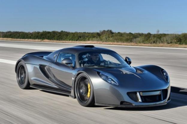 El automóvil más rápido del mundo rompe todos los récords: 435.31 km/h-0